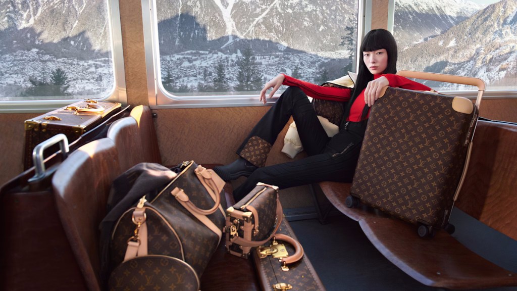 Louis Vuitton 'Horizons Never End' F/W 2023.24 : Fei Fei Sun by Glen Luchford